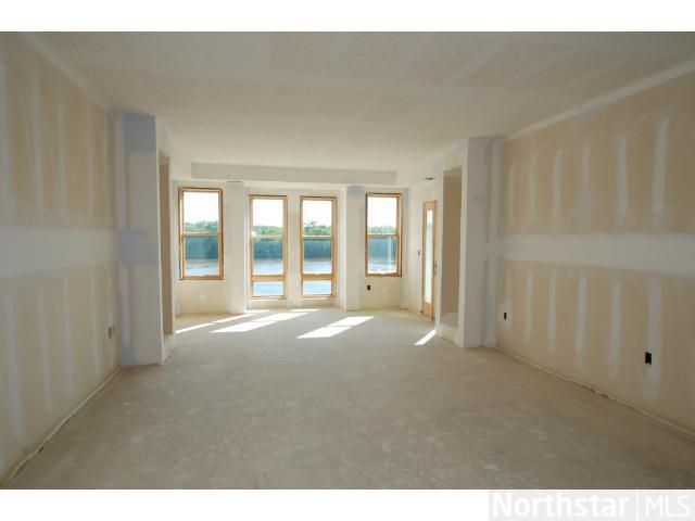 150 Front St #222, Prescott, WI 54021