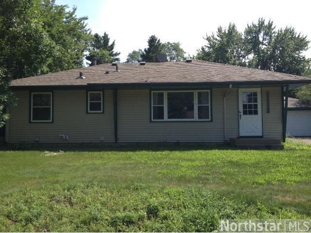 11320 N Heights Dr NW, Coon Rapids, MN 55433