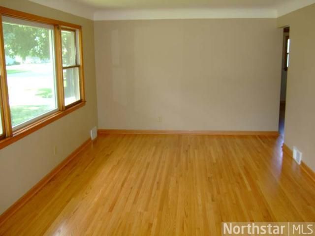 5400 Irving Ave N, Brooklyn Center, MN 55430