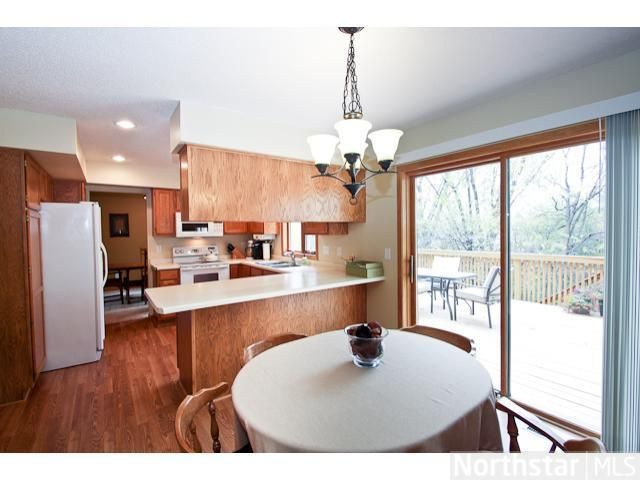 8044 Jocelyn Ave S, Cottage Grove, MN 55016