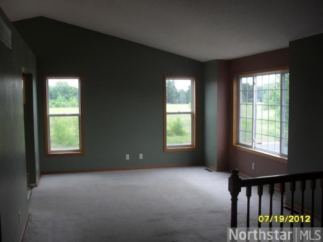 6415 Coryell Ct, Inver Grove Heights, MN 55076