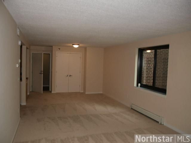 52 Groveland Ter #A313, Minneapolis, MN 55403