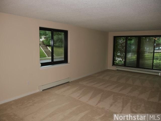 52 Groveland Ter #A313, Minneapolis, MN 55403