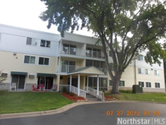 130 Demont Ave E #350, Little Canada, MN 55117