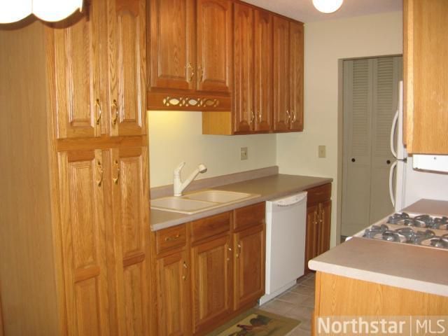 9400 Old Cedar Ave S #339, Bloomington, MN 55425