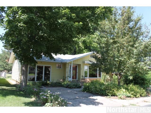 256 S Oak St, Waconia, MN 55387