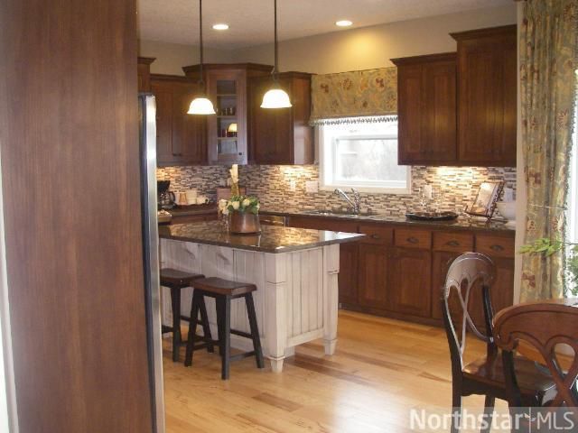 13436 Coachford Ave, Rosemount, MN 55068