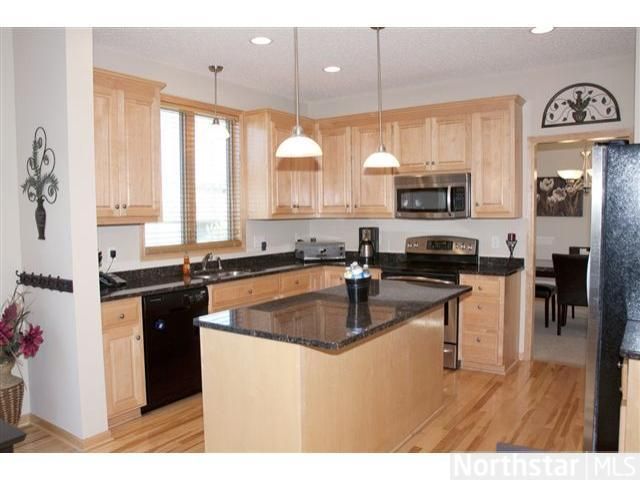 12615 Leyte St NE, Blaine, MN 55449
