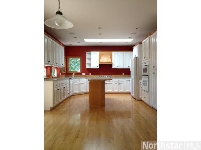 6655 Cherrywood Ct, Minnetrista, MN 55364