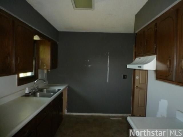 108 Hedman Ln, Monticello, MN 55362
