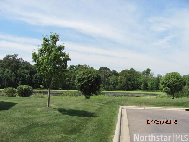 745 Willow Glen Dr, Buffalo, MN 55313