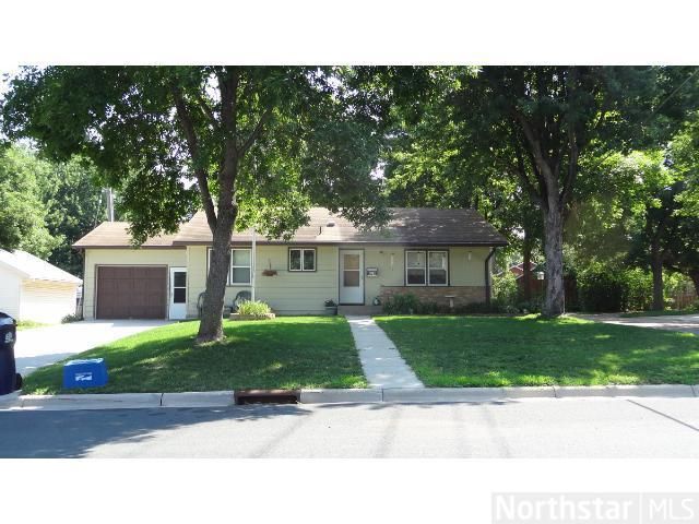 825 Fuller St S, Shakopee, MN 55379