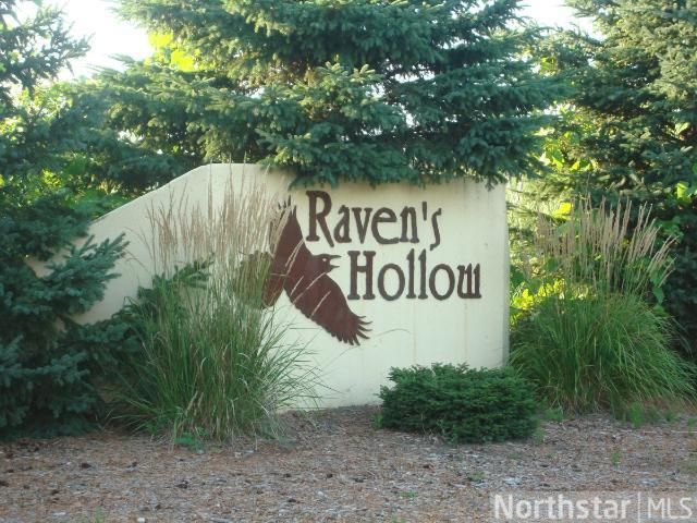 301 Ravens Ct, Lino Lakes, MN 55014