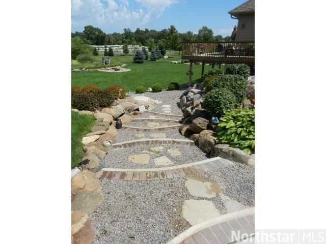 6226 78th Ln, Loretto, MN 55357
