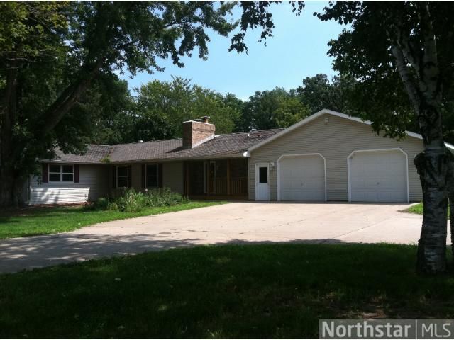 916 248th St, Osceola, WI 54020