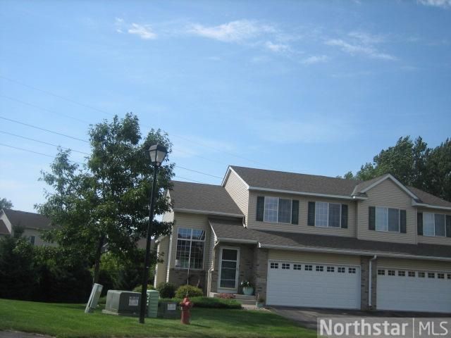 13412 Settlers Ridge Ct, Burnsville, MN 55337