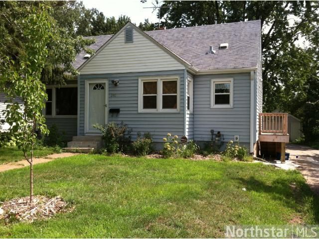 390 White Bear Ave N, Saint Paul, MN 55106