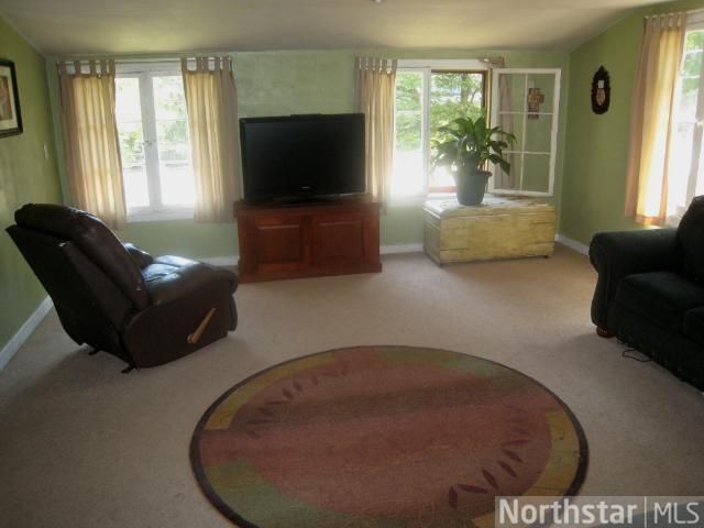 5820 Bartlett Blvd, Mound, MN 55364