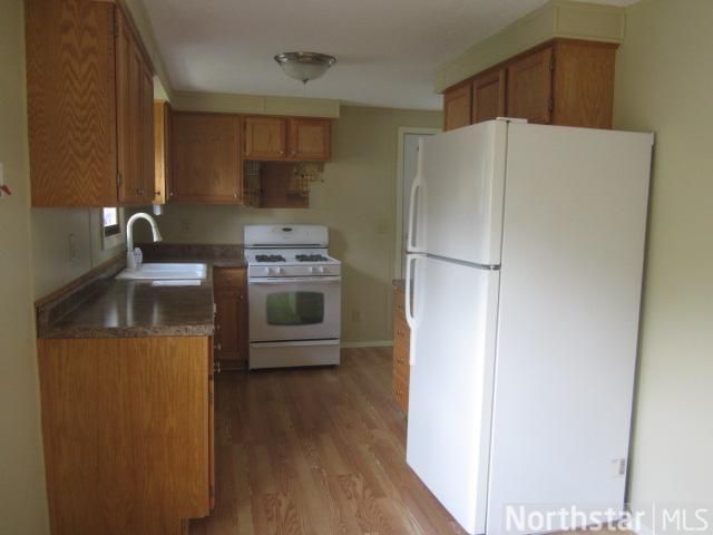 4001 Sunset Dr, Spring Park, MN 55384