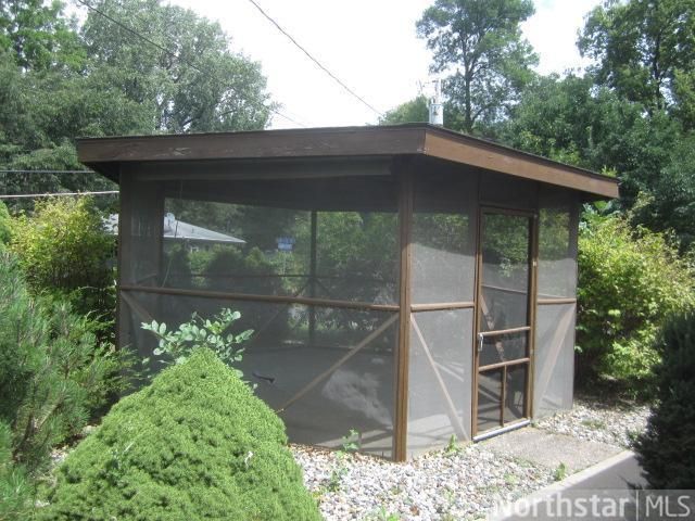 4001 Sunset Dr, Spring Park, MN 55384