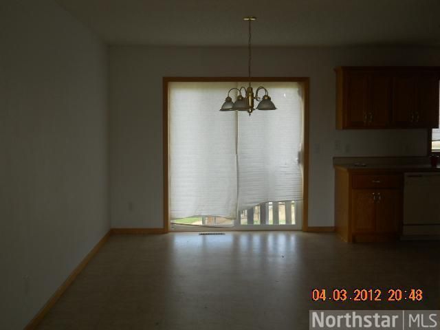 25648 9th St W, Zimmerman, MN 55398