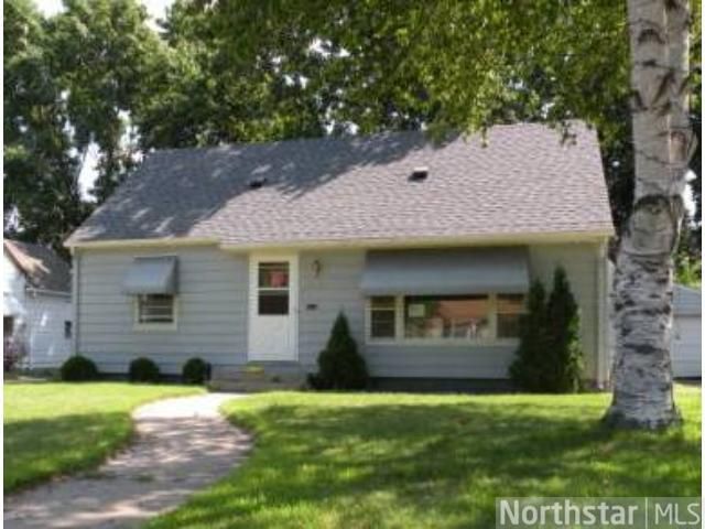 4220 Islemount Pl, Robbinsdale, MN 55422