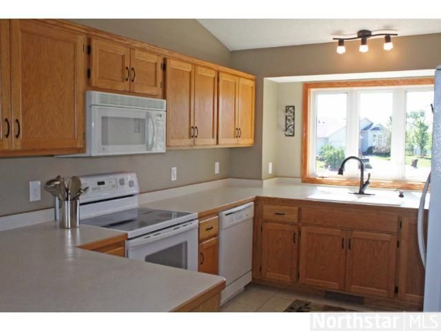 4183 Jason Ct NE, Saint Michael, MN 55376
