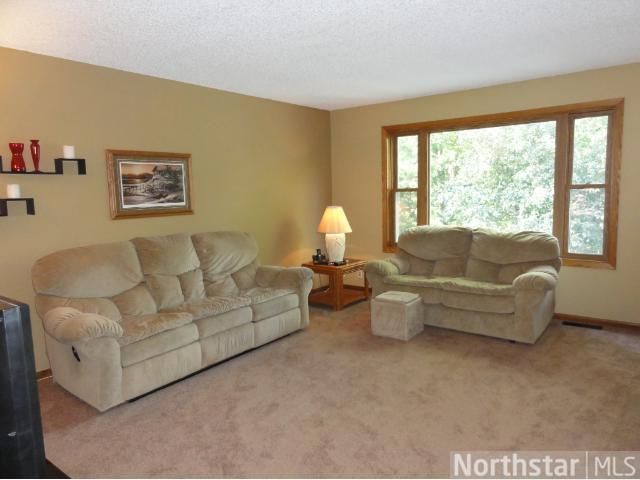 11340 Riverview Rd, Eden Prairie, MN 55347