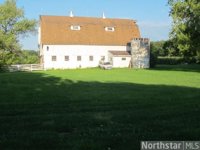 8351 100th St W, Lonsdale, MN 55046