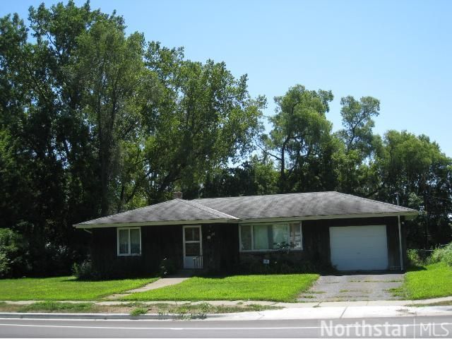 328 Butler Ave E, West Saint Paul, MN 55118