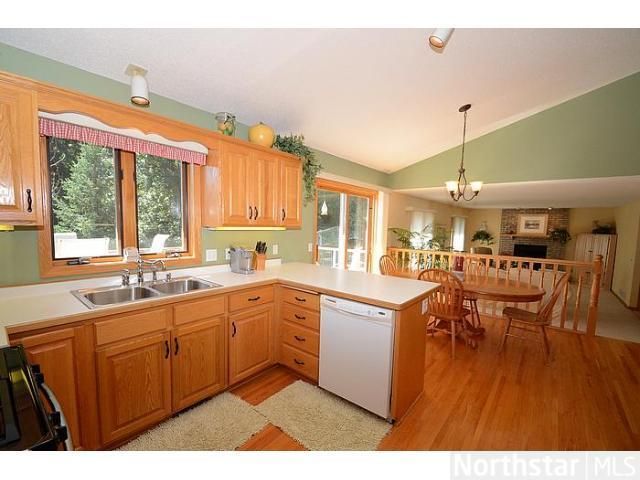 401 Rambling Creek Cir SE, Saint Michael, MN 55376