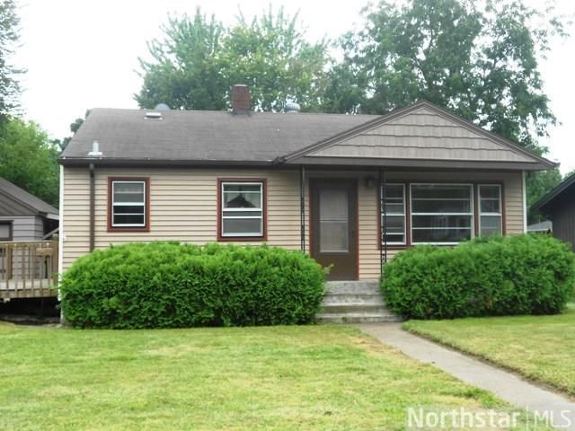 1886 4th St, White Bear Lake, MN 55110