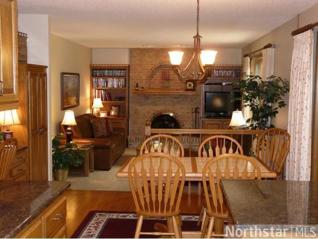 3786 Briarwood Ln, Eagan, MN 55123