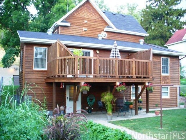1008 Bush St, Red Wing, MN 55066