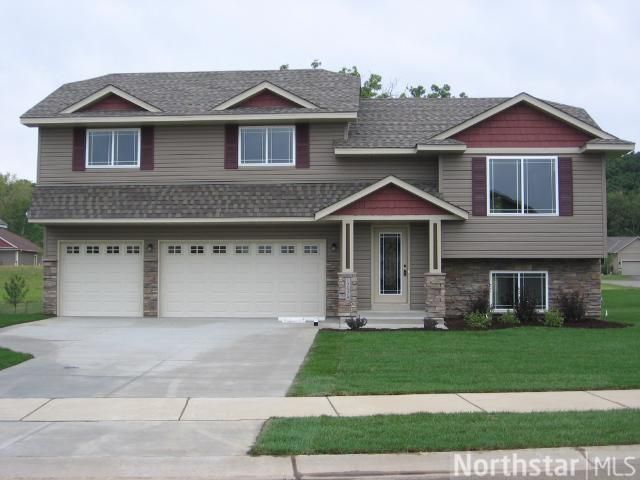 17978 Nixon Ct, Elk River, MN 55330