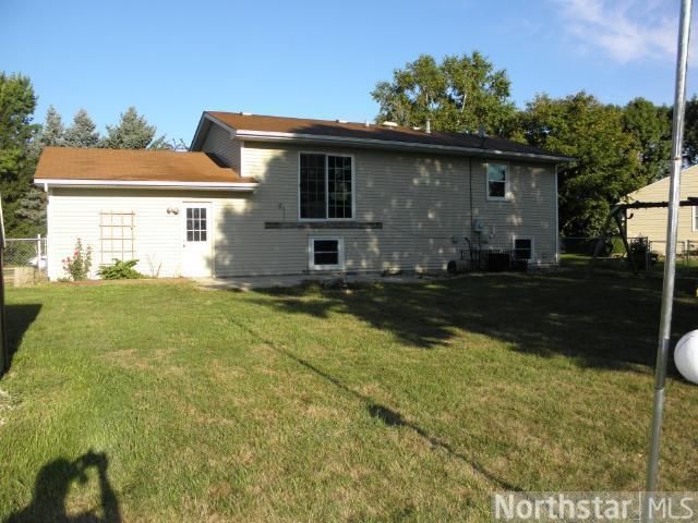 1420 4th Cir NE, Waseca, MN 56093