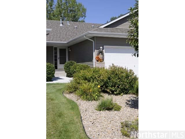 6305 Cavell Ct N, Brooklyn Park, MN 55428