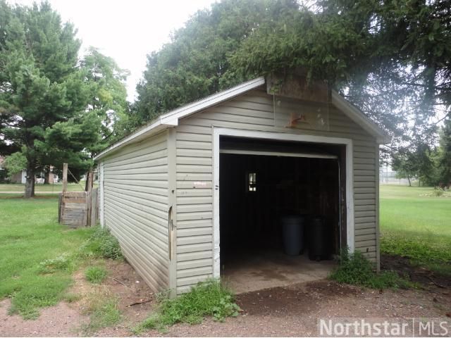 812 Knapp St, Chetek, WI 54728
