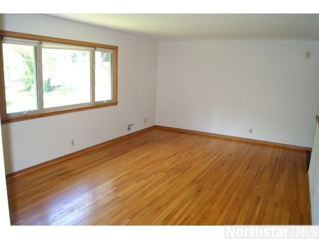 9815 Cedar Lake Rd, Minnetonka, MN 55305