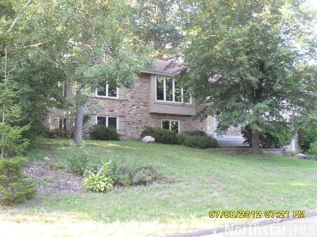 14308 Brandbury Walk, Minnetonka, MN 55345