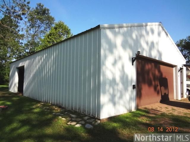 38877 Cloverdale Rd, Hinckley, MN 55037