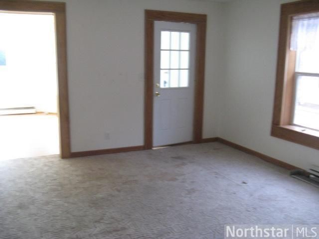 517 2nd St NW, Waseca, MN 56093