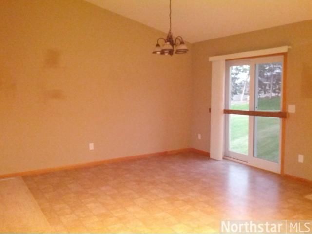 821 Morningside Pl, Belle Plaine, MN 56011