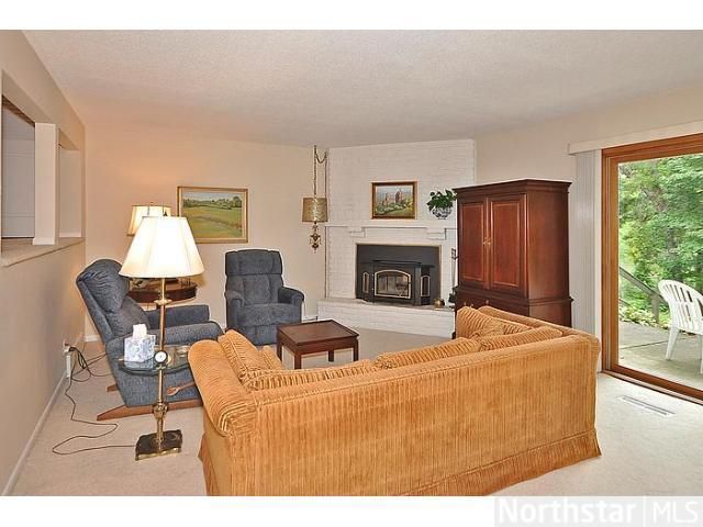 5575 Shorewood Ln, Excelsior, MN 55331