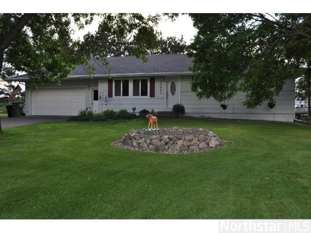 22450 Lake George Blvd, Oak Grove, MN 55303