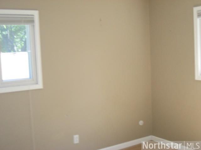8410 Foothill Rd S, Cottage Grove, MN 55016