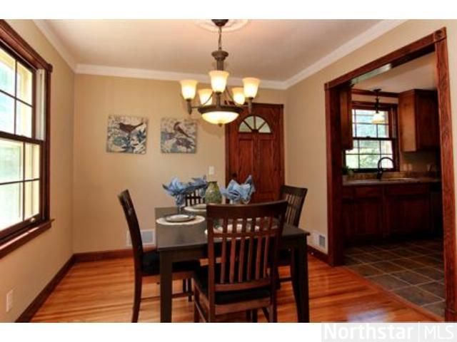6040 Columbus Ave, Minneapolis, MN 55417