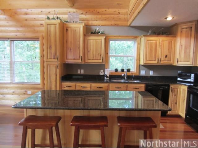 25411 Harley Dr, Nevis, MN 56467
