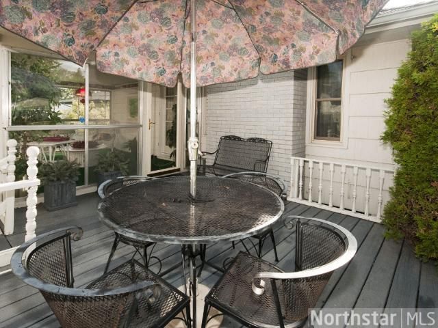 215 W 102nd St, Bloomington, MN 55420