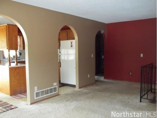 10918 Eagle St NW, Coon Rapids, MN 55433